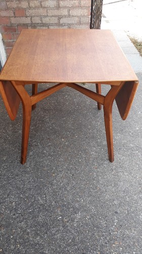 G Plan Butterfly Extendable Dining table 60s - Picture 6 of 14