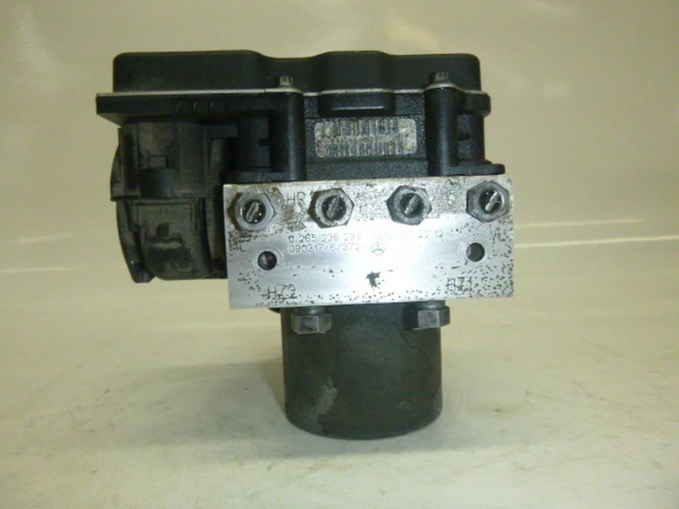 Bremsaggregat ABS A2124312012 / A2124312012 E-KLASSE (W212) E 220 CDI - Bild 2 von 4