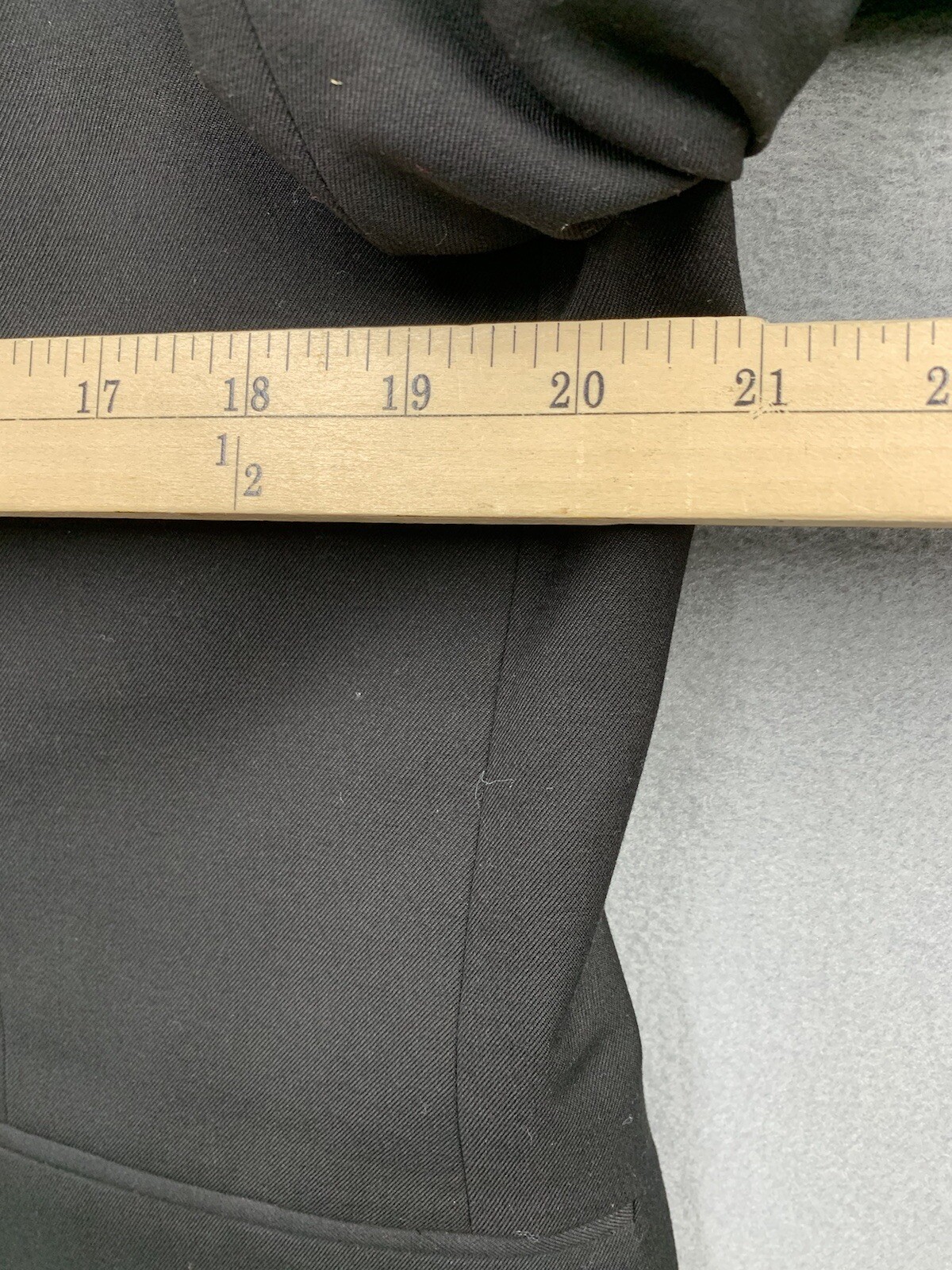 H&M Sport Coat Blazer Suit Jacket Mens Size 42R Black 2 Button Slim Fit Notched thumbnail 6