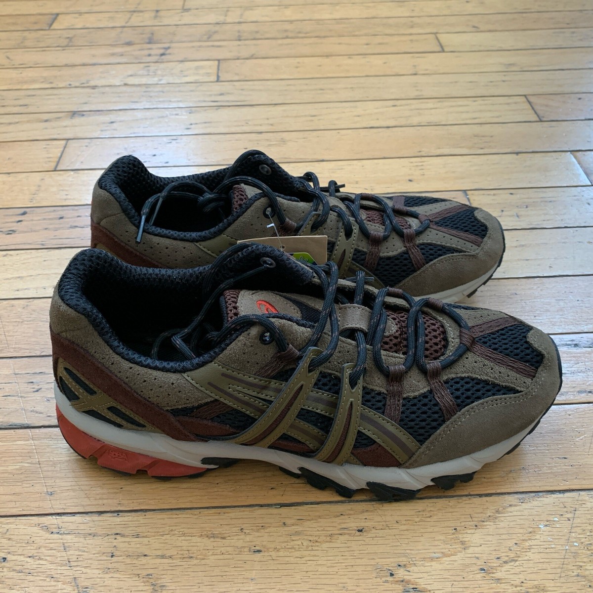 Asics GEL-Sonoma 15 Running Shoes Brown Black Red 1201A438 Men