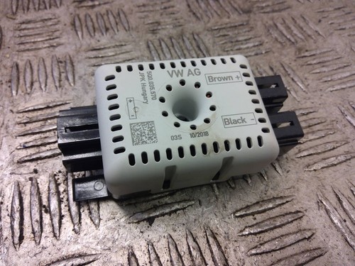 Volkswagen Golf VII 2018 Antennenverstärker Dachantenne 5Q0035570 SKE42857 38309