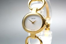[Near MINT] Vintage Gucci 1600 Gold 26mm White Dial Quartz Women's Watch