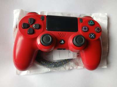 Sony Playstation Dualshock 4 V2 Wireless Controller - Rot, wie neu