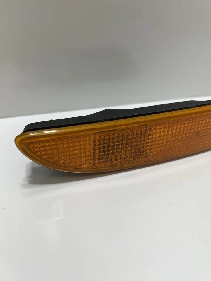 Оригинальный указатель поворота на передний бампер для Mercedes W221 S550 S450 2007-2009 годов выпуска с правой стороны - Изображение 3 из 4