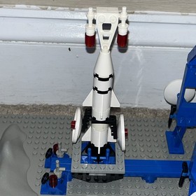 LEGO Classic Space 6971 Inter-Galactic Command Base 100% Complete w Instructions