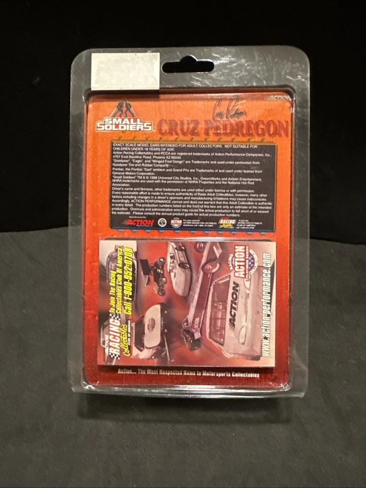 CRUZ PEDREGON 1998 SMALL SOLDIERS 1/64 ACTION DIECAST PONTIAC FUNNY CAR 1/15,500 - Image 3 of 3