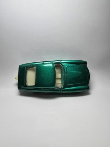 Matchbox Series No. 75 Ferrari Berlinetta - Picture 5 of 6