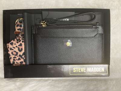 Steve Madden Bone Belt, Card Holder & Leopard Scarf Keyring Set Brand New Steve Madden Wristlet/ Wallets3 Pcs.Box Set Scarf  main image 3
