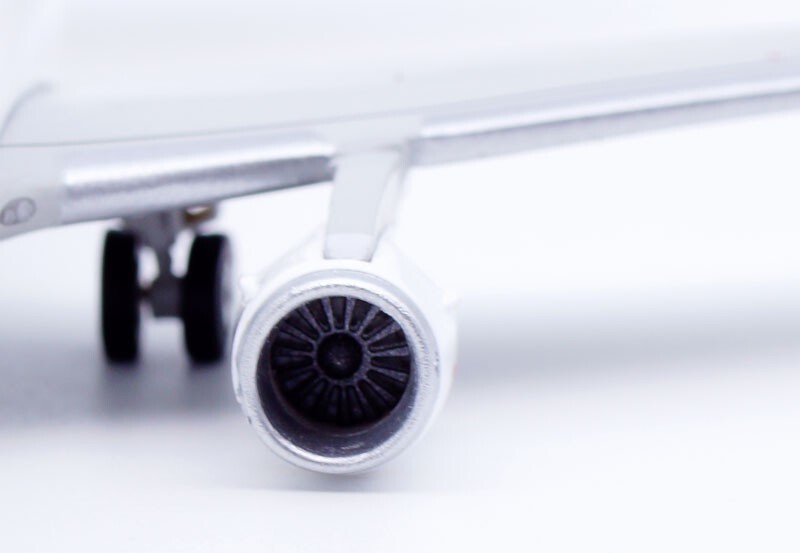 1:200 JC Wing Diecast Aircraft Model Air France Regional Embraer