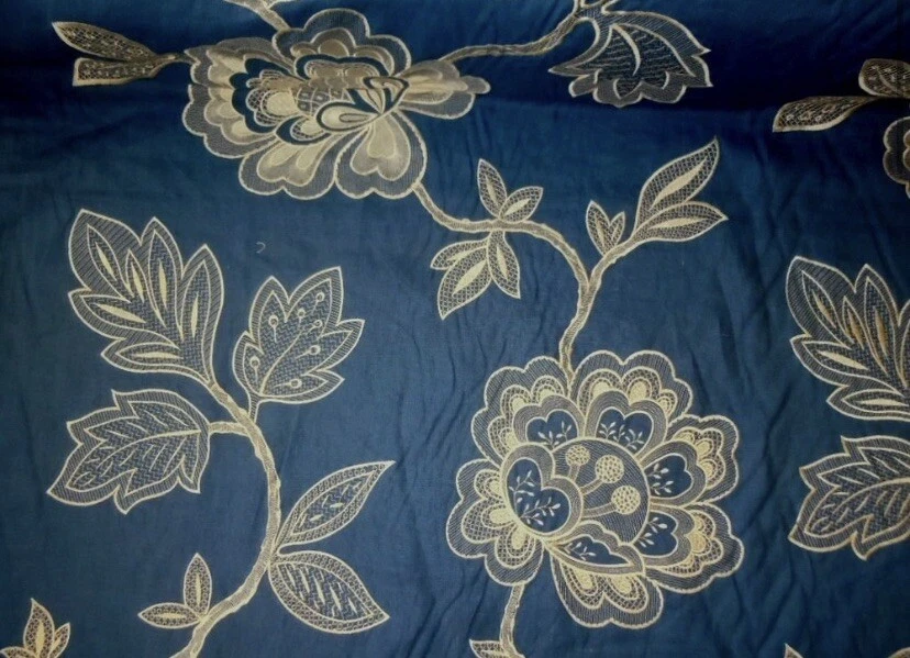 Beacon Hill Avron Indigo Lujoso bordado floral Foto 2 de 4