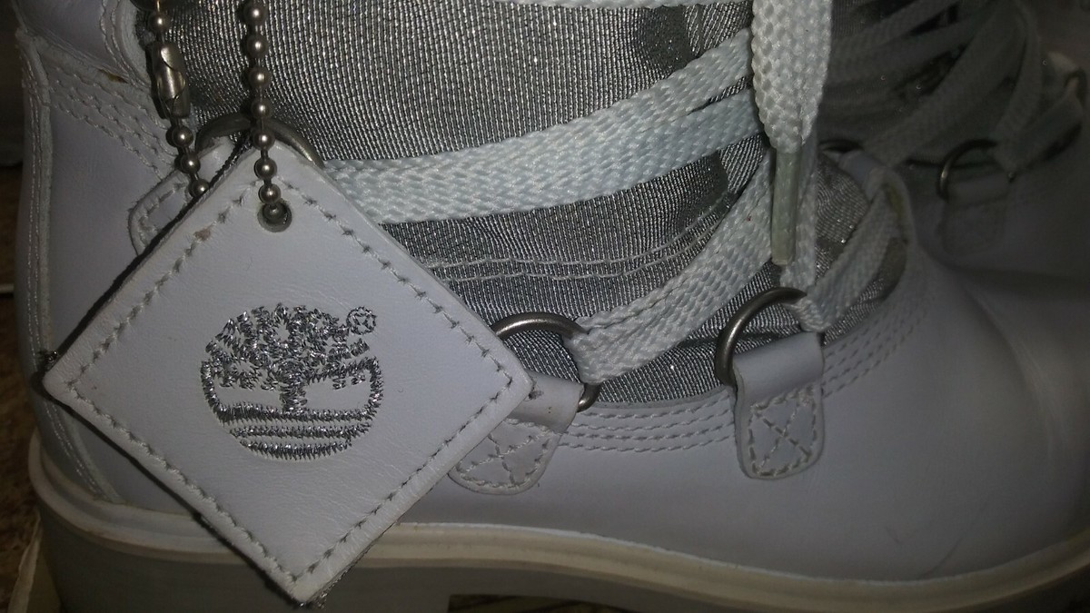 Timberland White Leather Snow Lined Lace Up Winter Boot Women 5.5M