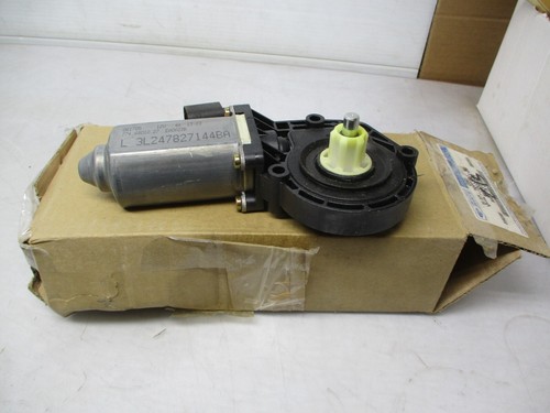 Ford Motor ASY 3L2Z-7823394-BA - Picture 4 of 6