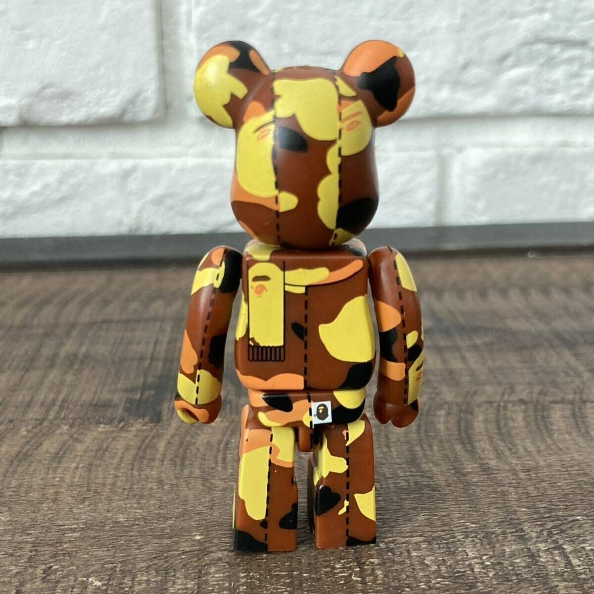 Bearbrick Series 2 SECRET BAPE PLAY A Bathing Ape 100% BE@RBRICK Medicom Toy