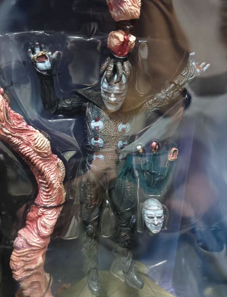 NECA HELLRAISER フィギュア　Dr.チャナード　箱なし欠品あり NECA Hellraiser Dr. Channard Statue - ToyWiz