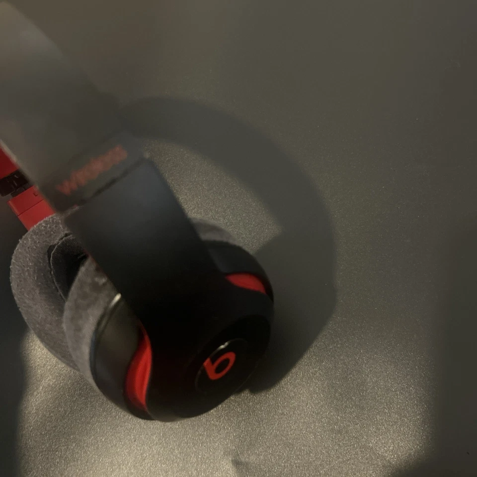 Beats Studio Wireless, photo 3 of 5