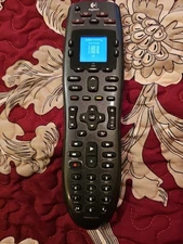 Free Shipping 1 Used Logitech Harmony 700 Remote Control Only,  Powers Up