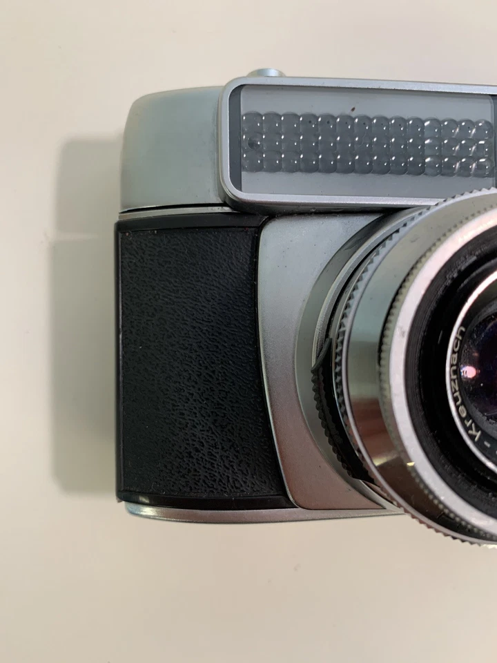 Cámara Adox Pronto-LK de colección con lente Schneider - Kreuznach Radionar L 1:2.8/45 Foto 2 de 4