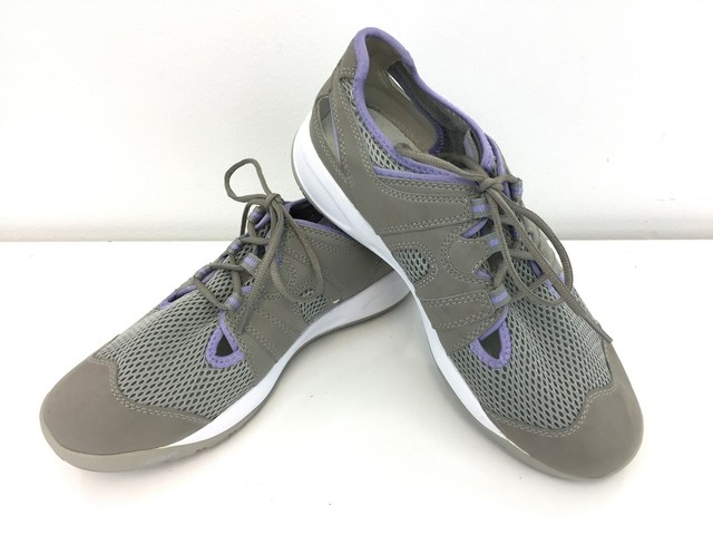 propet nursing shoes