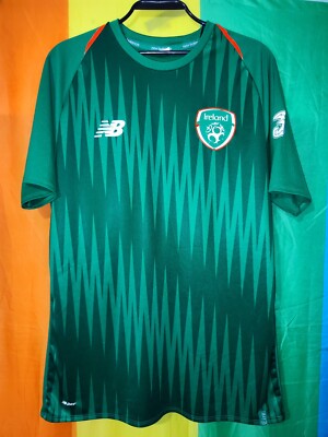 New Balance Ireland Eire Training Football Shirt Jersey mens size S  UK