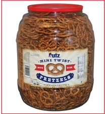Utz Mini Twist Pretzels {60 oz.}