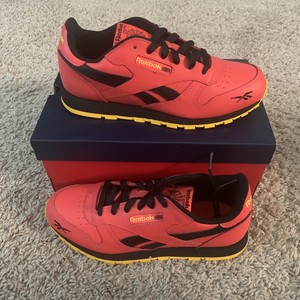 reebok classic size 5.5