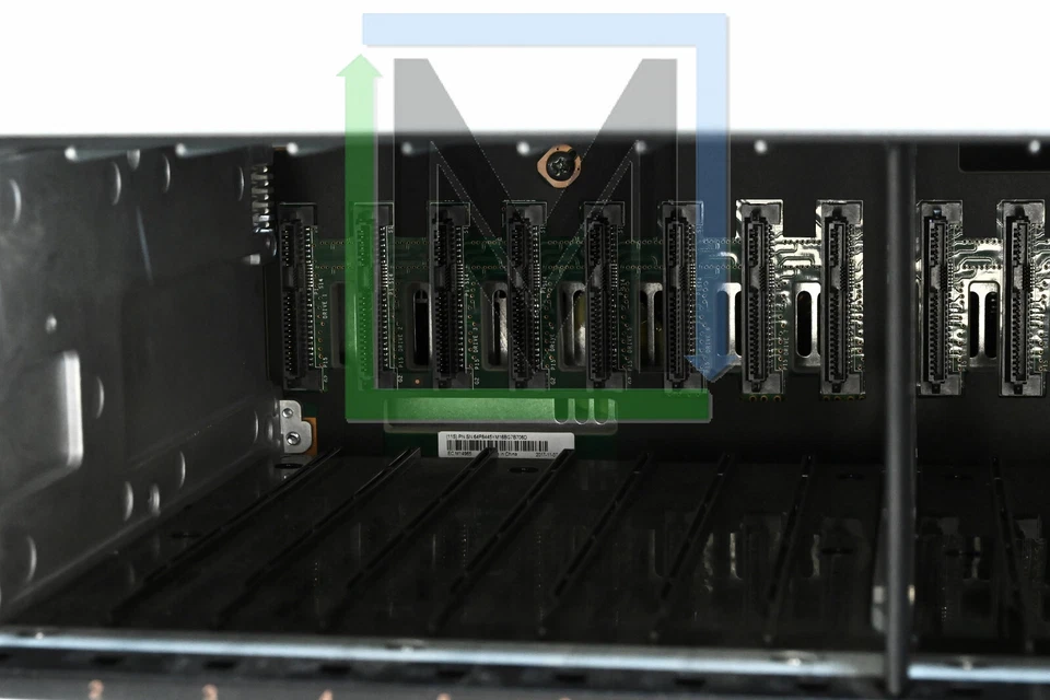 IBM 2145-24F 24 X 2.5" SFF DRIVE STORAGE ARRAY SVC 2145 12GB SAS - Image 3 of 4