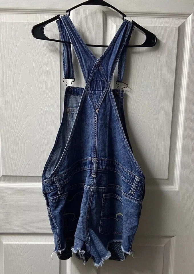 Женские джинсовые шорты American Eagle средний размер синий необработанный подол передние карманы - Изображение 4 из 4