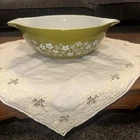 Vintage Green Pyrex Spring Blossom 444 Crazy Daisy Cinderella Mixing Bowl 4 Qt