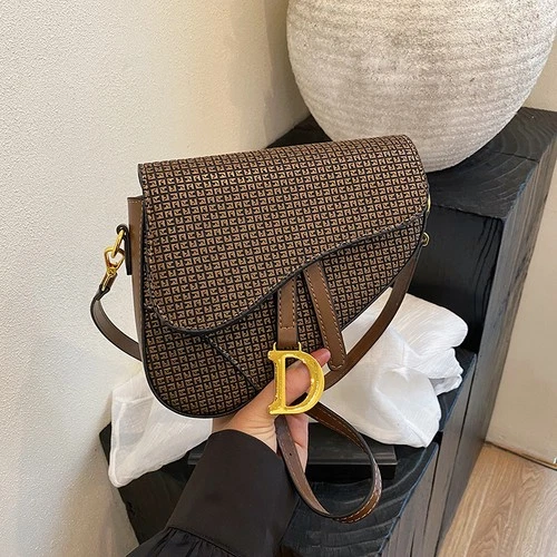 New Women Leather Shoulder Bags Underarm Bag Saddle Shape Pendant Crossbody Bag - Bild 44 von 51