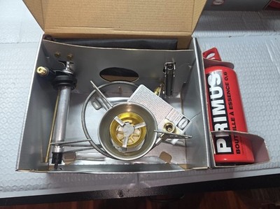Primus Omnifuel Stove - 328984 - With Fuel Bottle, Windshield, Pump - NEW IN BOX