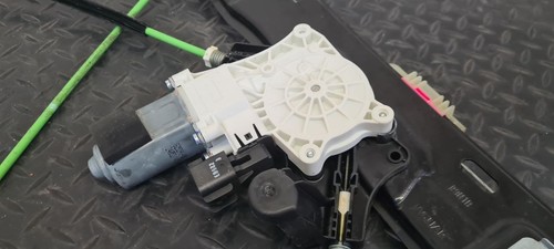 JAGUAR F-PACE MK1 (X761) 2022 SUV LEFT FRONT WINDOW REGULATOR HK8323201AJ - Picture 11 of 17