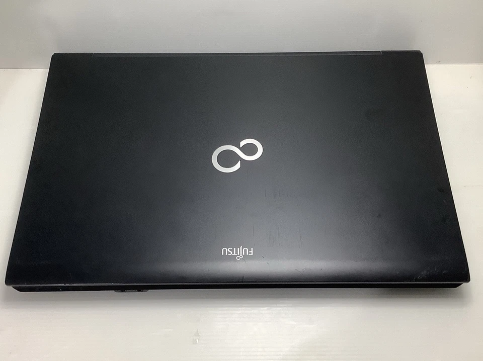 FUJITSU Lifebook AH532,INTEL Core i3@2.50GHz,8GB RAM,128GB SSD,WIN 11 PRO 23H2 - Image 3 of 4