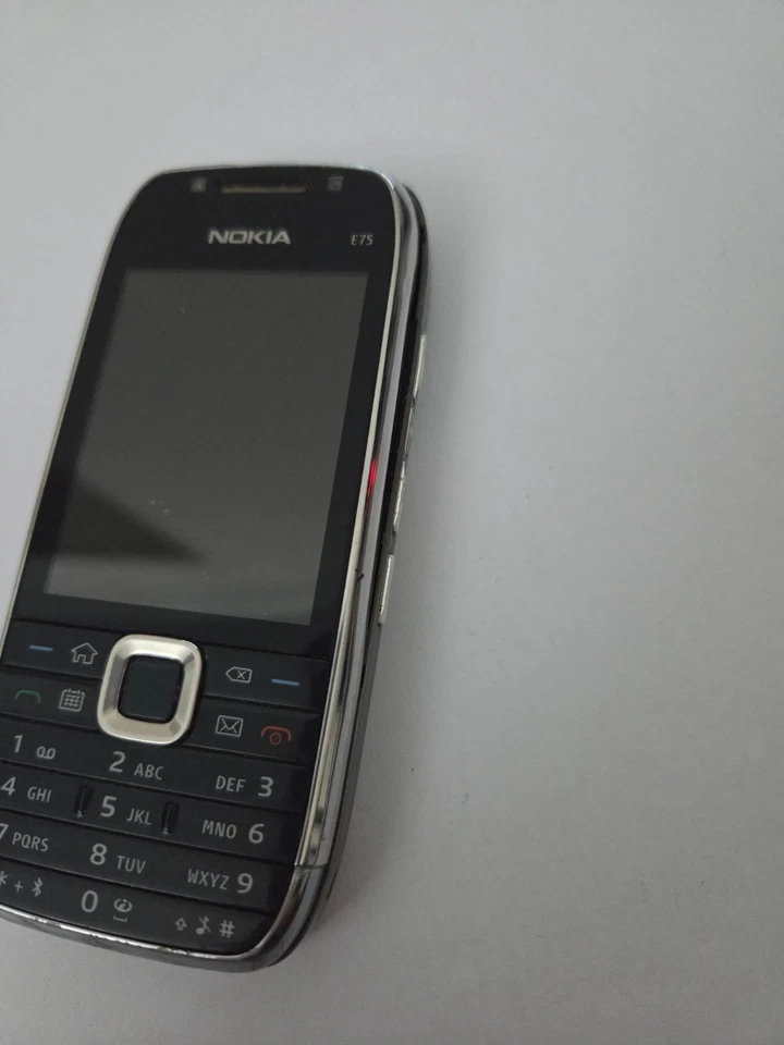 NOKIA E75 GSM UNLOCKED SIM FREE UNLOCK CELL PHONE - Image 2 of 2