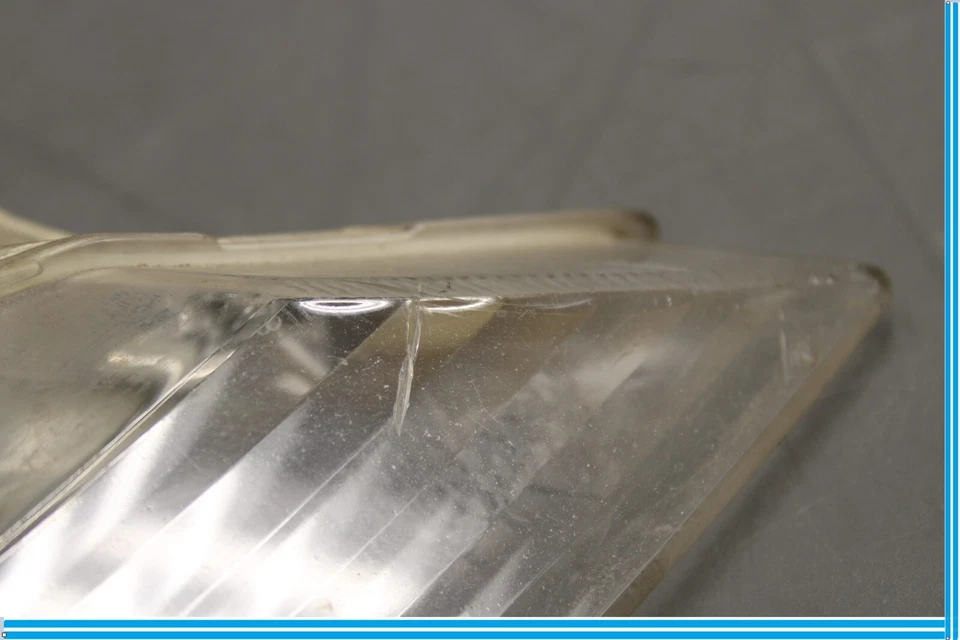 04-07 宝马 645Ci 650i 右前乘客侧转向信号灯 Oem — 第 4/4 张图片