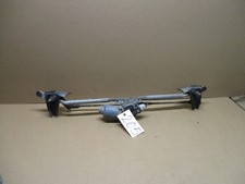 2010 - 2017 Patriot Used front Windshield Wiper Motor Linkage Transmission #205