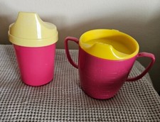 Lot of 2 Vintage Gerber 4 oz  6 oz Sippy Cups Yellow  Pink Hard Plastic