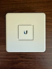 Ubiquiti Networks UniFi Security Gateway 1000Mbps Gigabit (USG)