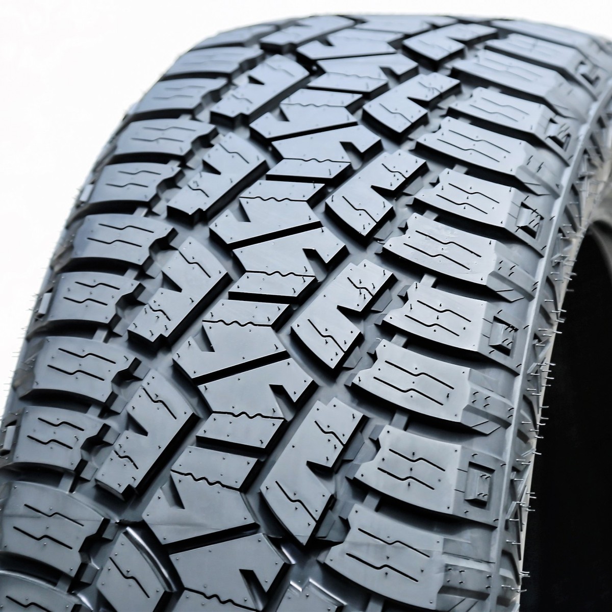 4 Tires Suretrac Wide Climber A/T II 285/45R22 114H XL AT All