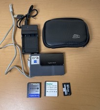 Sony Cyber-shot DSC-T7 5.1MP Digital Camera Silver Bundle