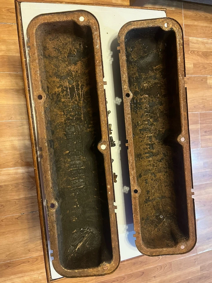 1961 Ford Thunderbird OEM Script Valve Covers - Image 4 of 4