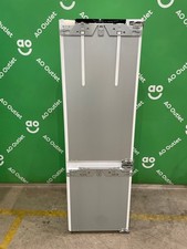 Image of Liebherr Integrated Fridge Freezer 70/30 White E Rated ICNe5103 #LF124787