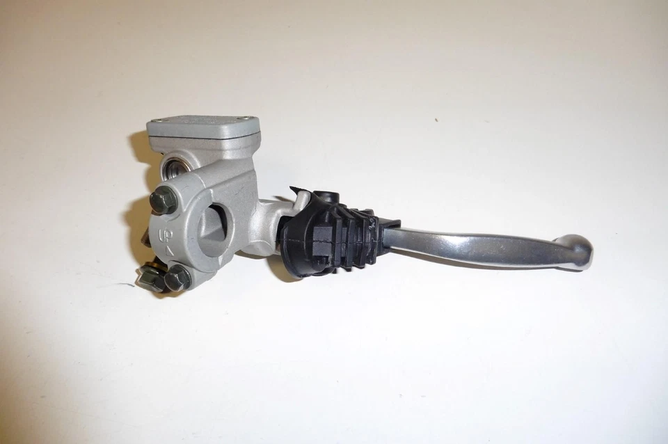 Bomba de freno cilindro de freno grifo de freno se adapta a Honda Cr 125 250 96-07 Crf 450 - Imagen 3 de 4