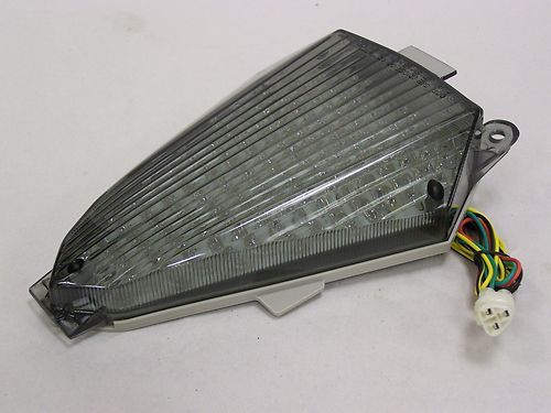 Feu LED clignotants intégrés Yamaha R6 2009 look racing circuit