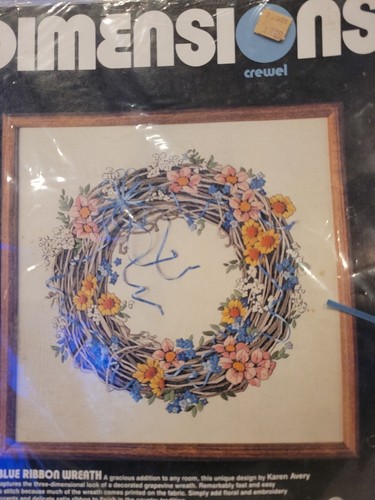 Dimensions Crewel Kit Blue Ribbon Wreath 16"x16" Vintage 1984 - Bild 3 von 8