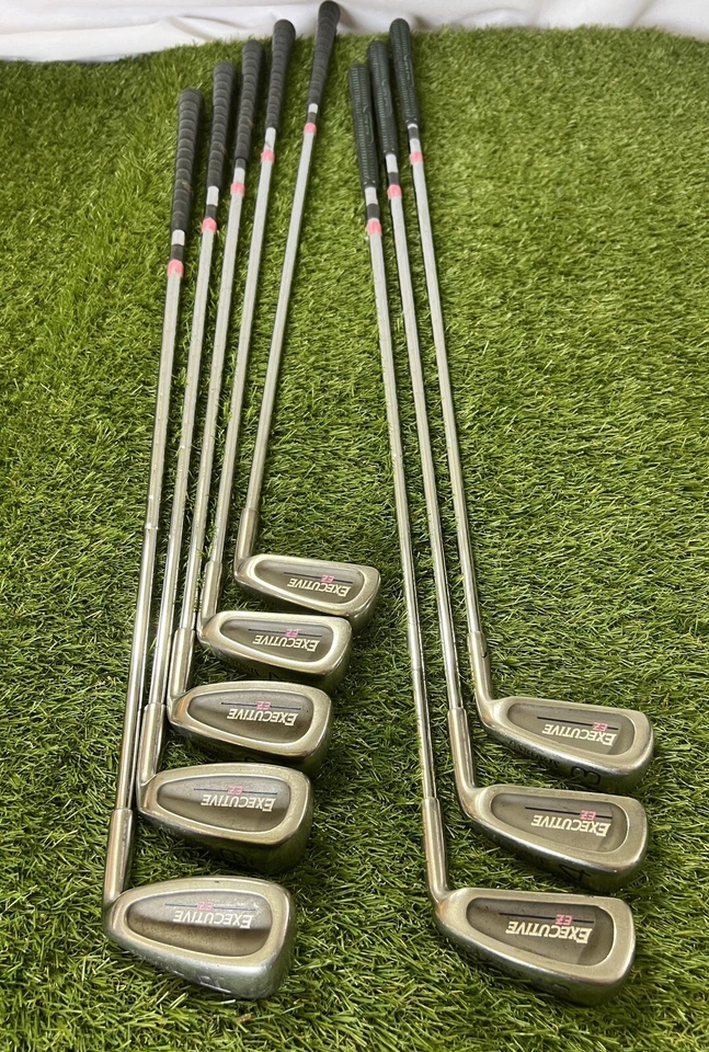 Conjunto de Ferro Spalding Lady Executive EZ 3-PW Feminino, Destro, Jet Step Aço Boas Apertos - Imagem 2 de 4