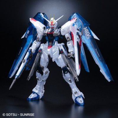 GUNDAM BASE-limited MG 1/100 Freedom Gundam Ver.2.0 Clear Color