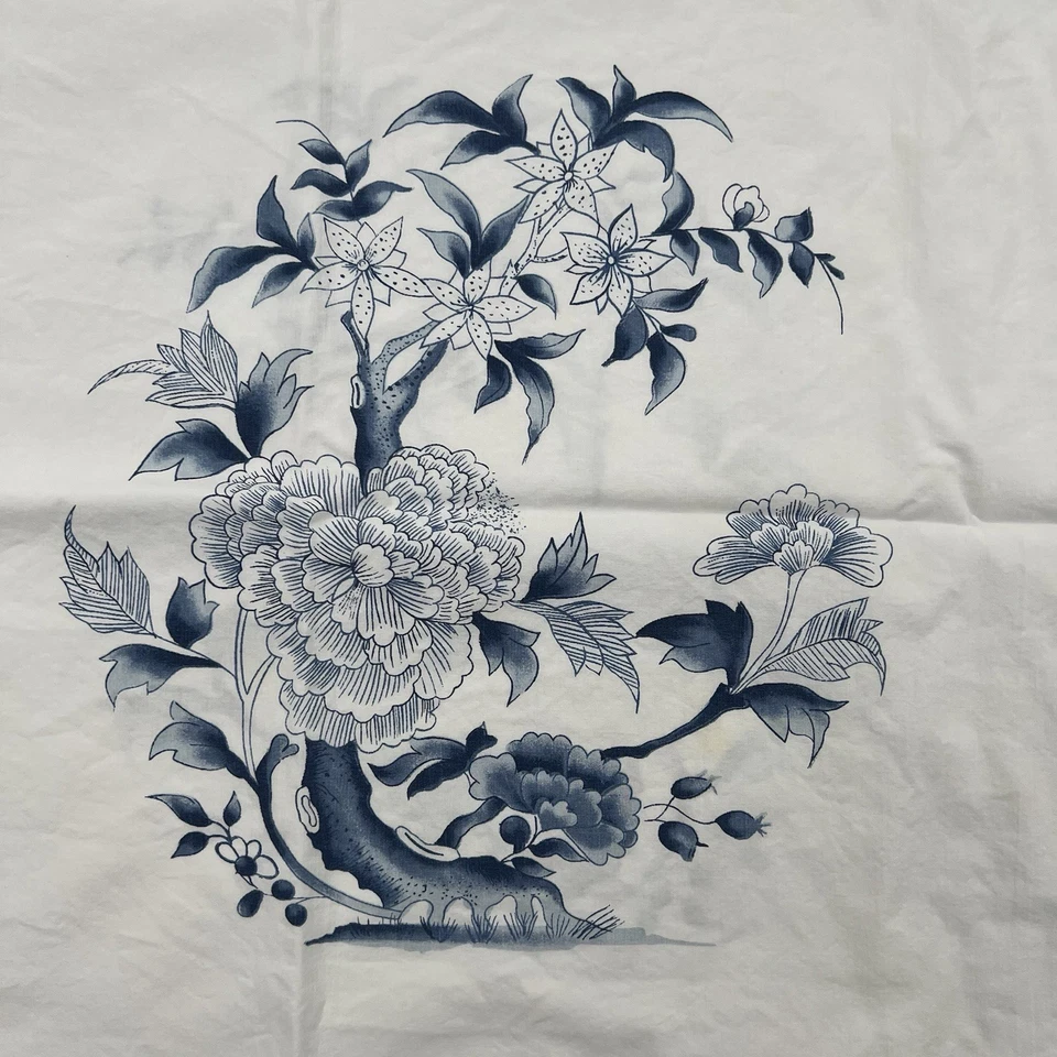 Ralph Lauren Pillowcases Standard Set of 2 Blue Floral Chinoiserie Made in USA - Image 4 of 4
