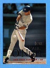 2000 Skybox #153 Paul O'Neil New York Yankees