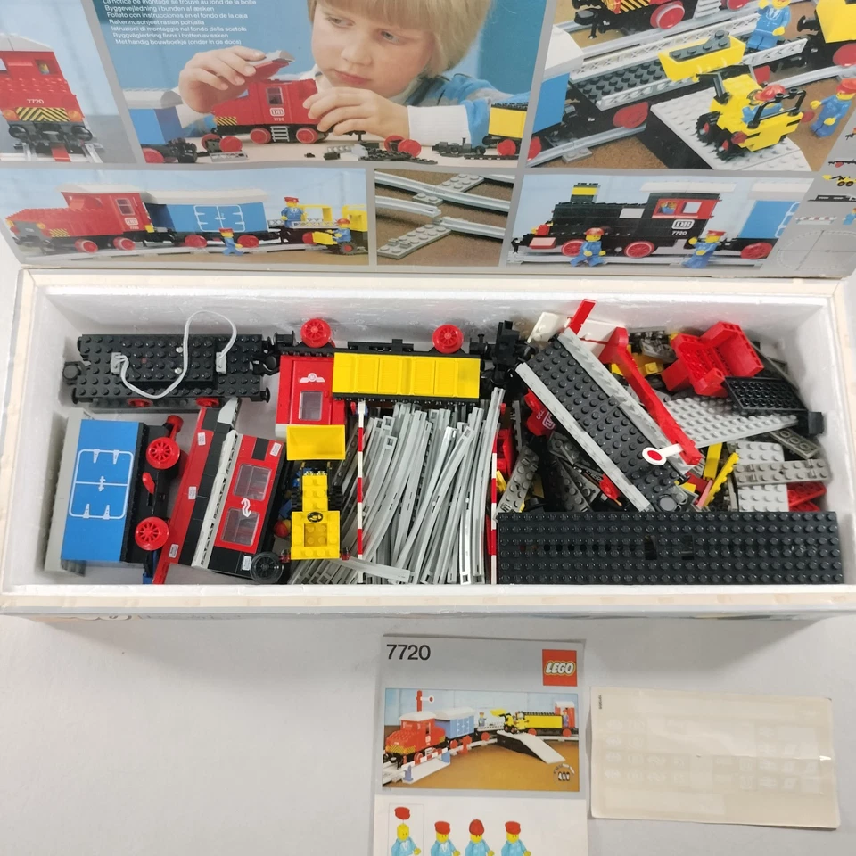 Vintage Lego Diesel Freight Train Set 7720 With Box Not Complete - Image 3 of 4