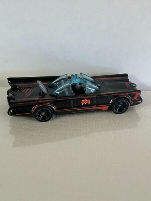 Hot Wheels 1966 BATMAN CAR TV Series Batmobile w/Blue Windows